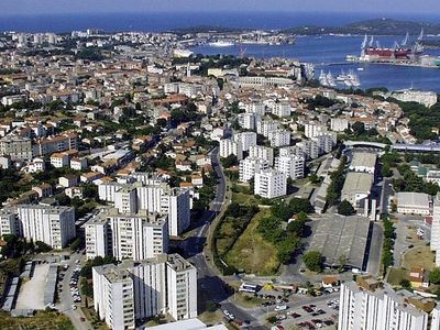 Medium 640px pula view from air 4
