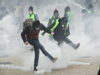 Medium yellow vest france  31775565187 