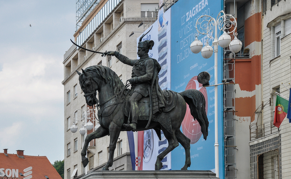 Large zagreb trg ban jelacic statue s