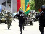 Small desfile militar en la paz bolivia